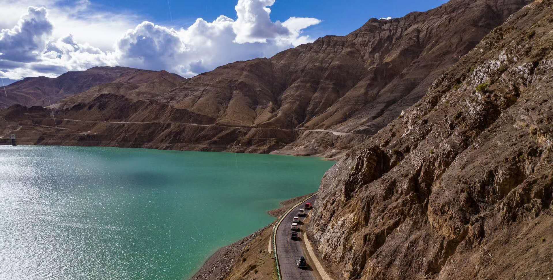自驾游可以看到的川藏线风景