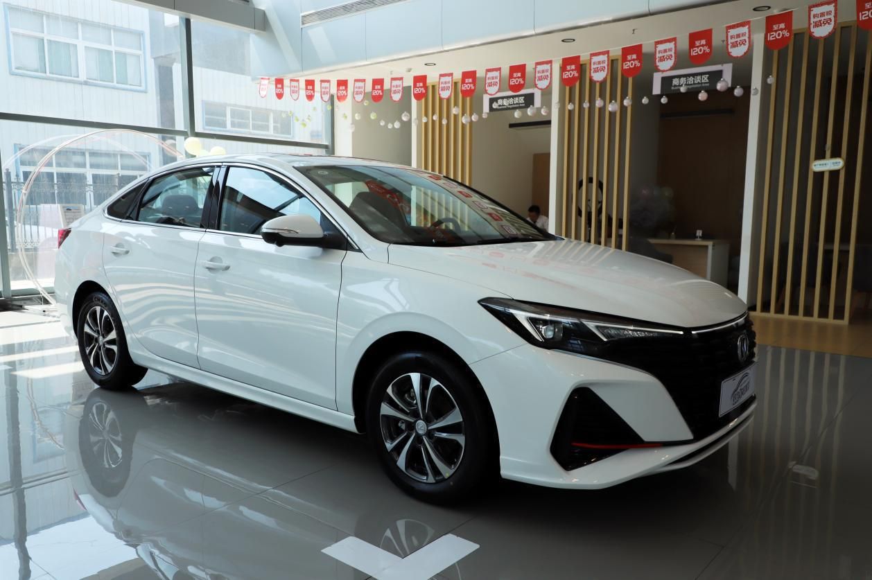 10万级运动家轿甄选年轻人第一台车选谁最合适？