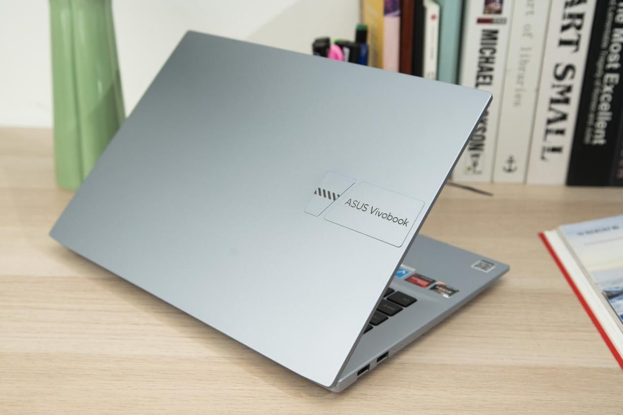 笔记本屏幕天花板只要5000?华硕无畏pro14 锐龙版评测