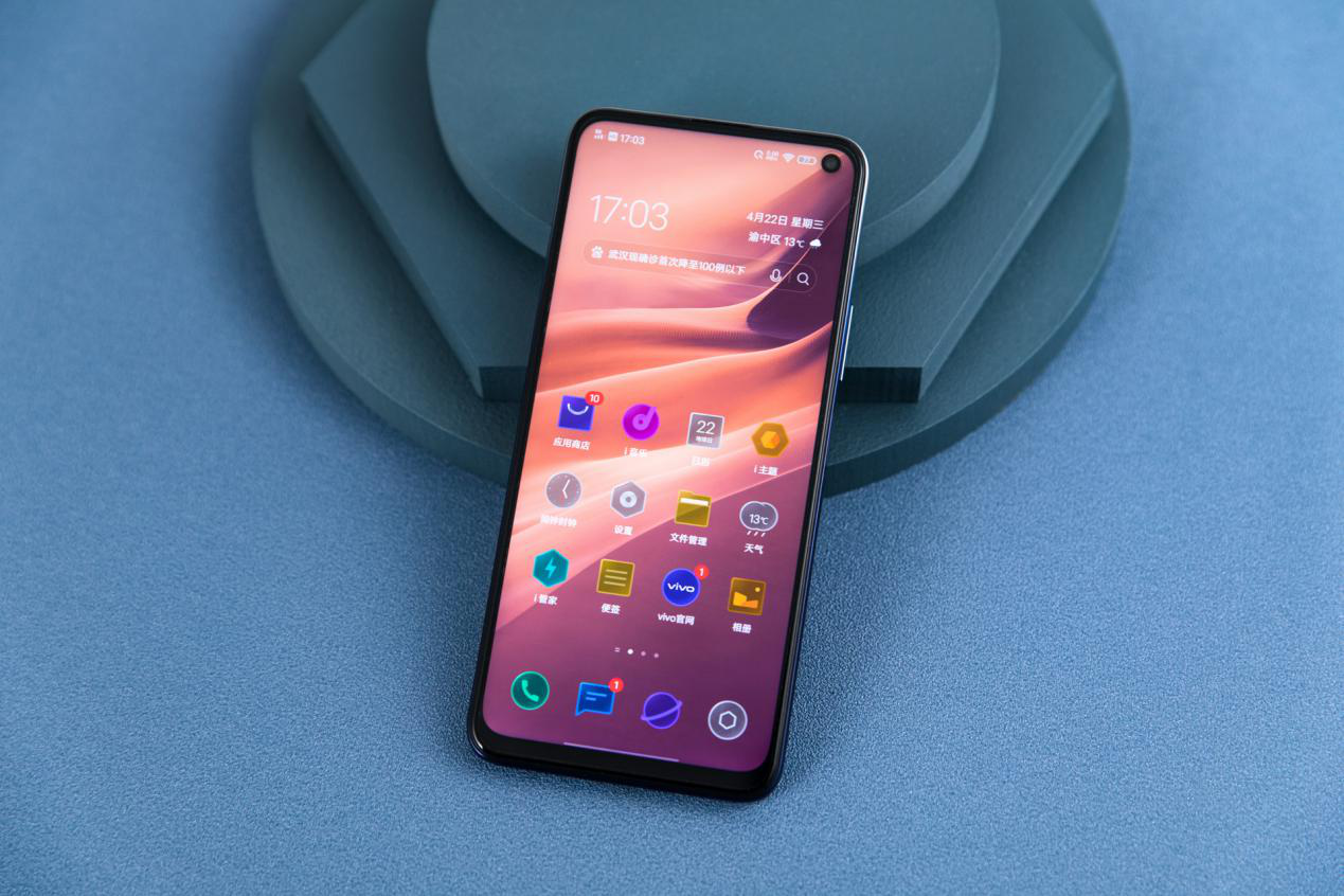 iqooneo3美图赏析骁龙865144hz屏幕专业游戏旗舰新王登基