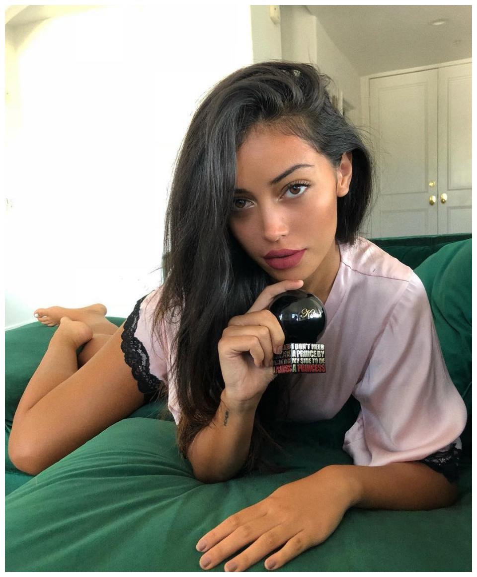 保姆辛迪金伯利逆袭成网红的励志故事