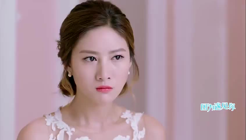 王爱玉被陆思琛救下,而张雨欣却欢天喜地举行婚礼