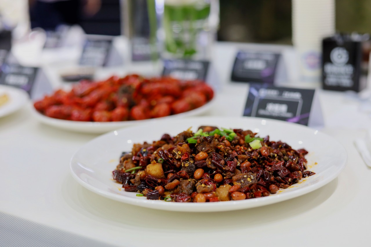 初壹食午无人零售提供更多消费体验