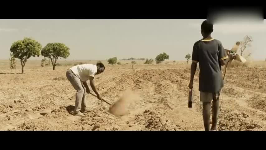 改变人生的励志电影非洲干旱闹饥荒13岁男孩造风车拯救整个村庄