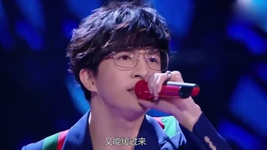 陈慧娴又把这首歌《飘雪》唱火了，经典歌曲，好听到无法抗拒！