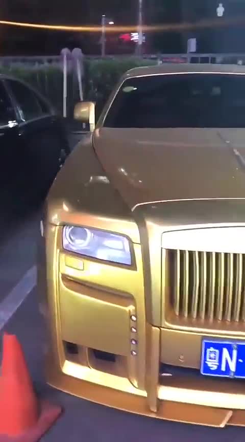 这是谁的车张越