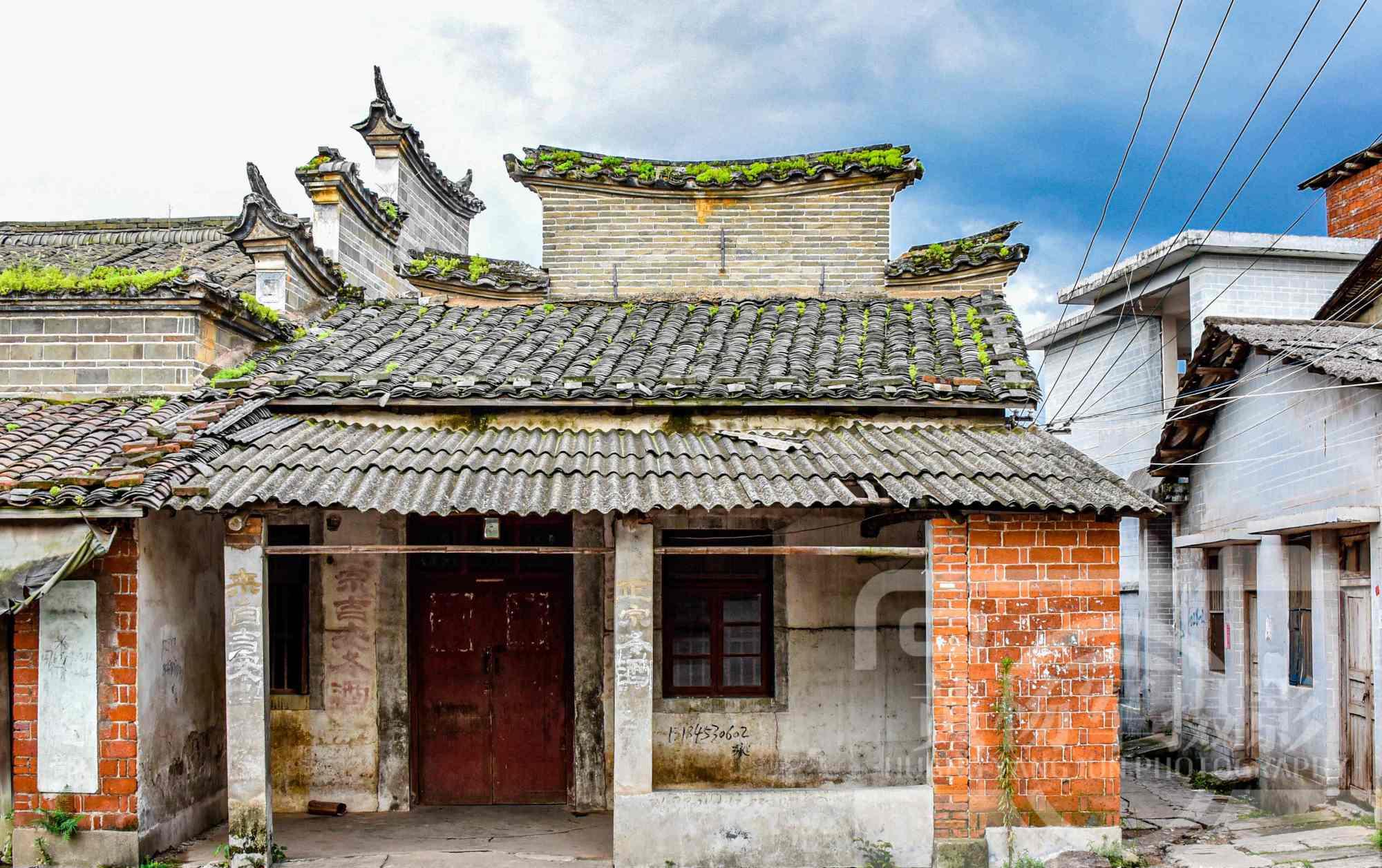赣州章贡区七里镇,历史悠久古建筑50多栋,毗邻贡江景象很熟悉