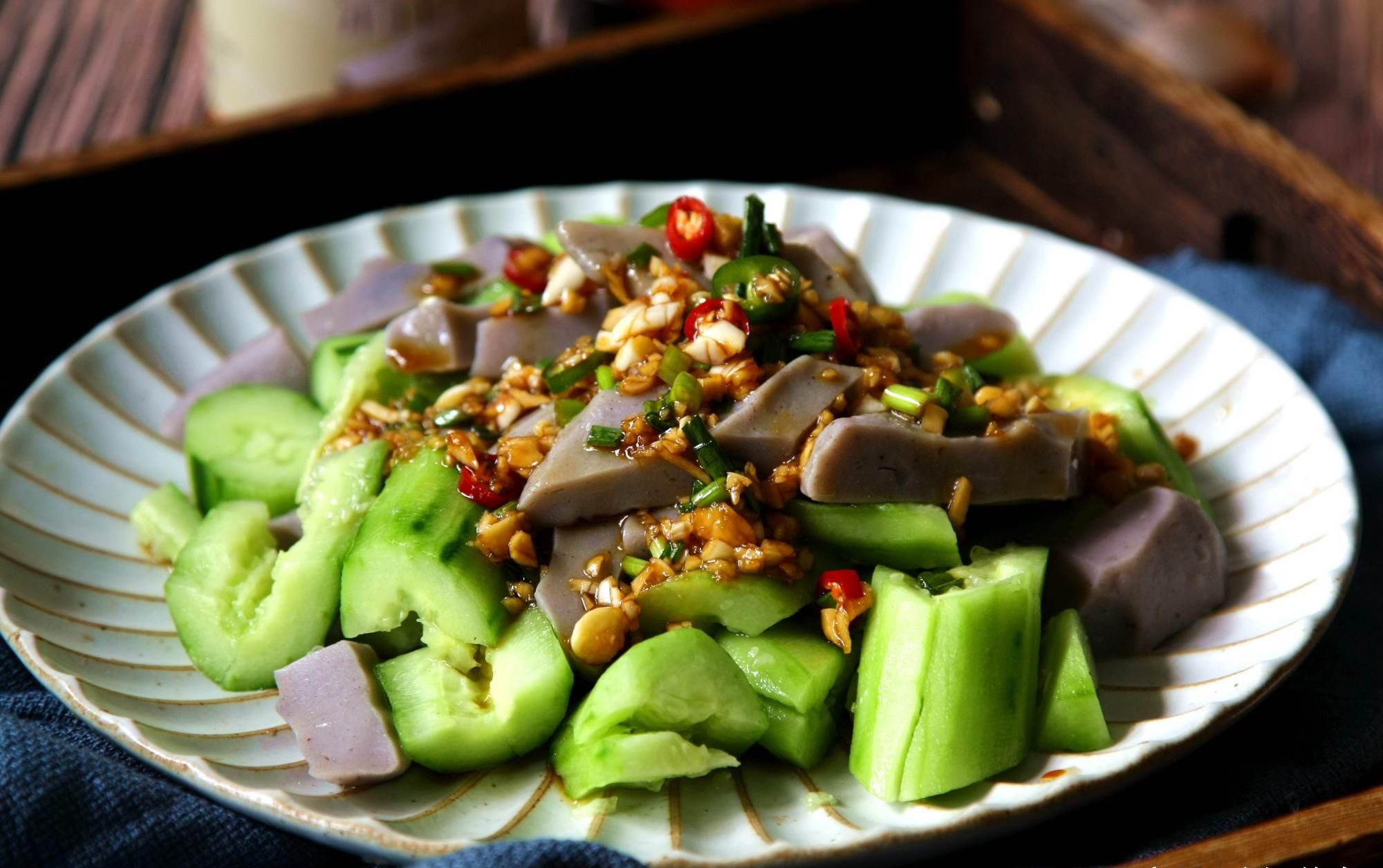 天热,北方特有小吃,凉爽又利口,5分钟上桌,这碗汁是关键