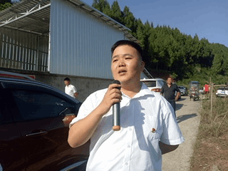 破茧成蝶后怎样绽放？南充嘉陵的龙蟠这个动作背后包裹着啥名堂…休闲区蓝鸢梦想 - Www.slyday.coM