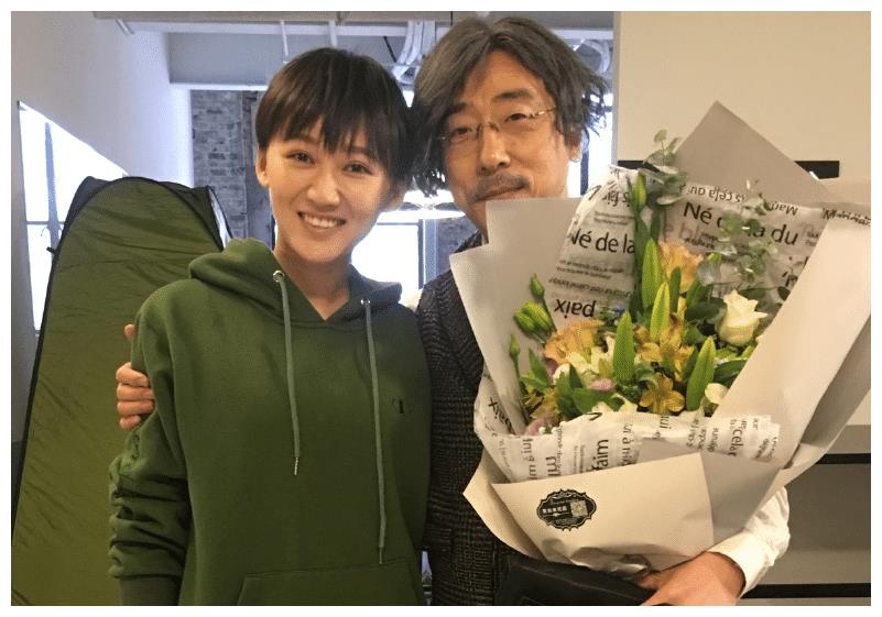 非常有才华的老戏骨,兼导演与演员一身,宁理你认识吗?