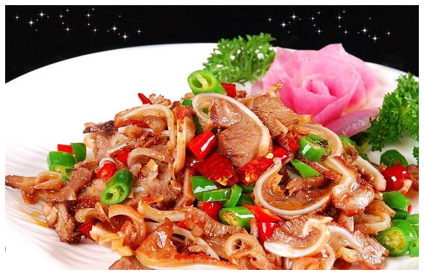 川味特色香辣脆骨,酥脆可口,人人都可以做的一道家常小炒
