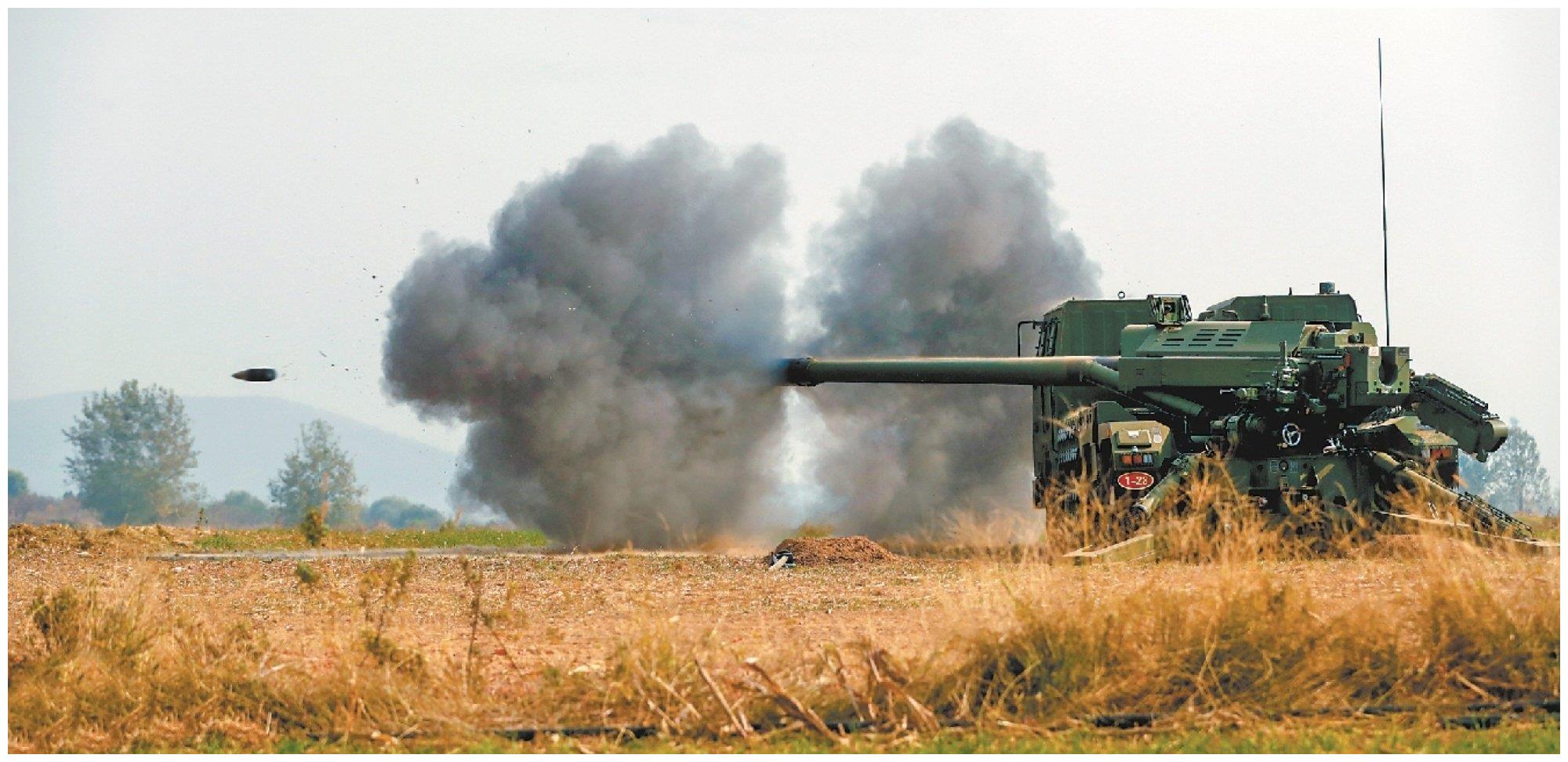 国产新卡车炮大批量列装机械臂科幻十足我们装备多少才够