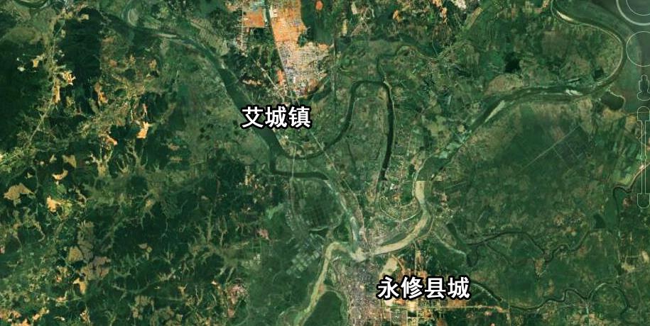 江西九江永修县最大的镇,建成区超10平方公里,大部分是工厂