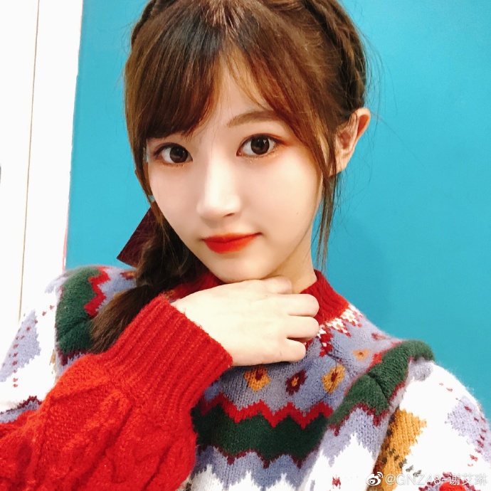 美女歌手gnz48-谢艾琳迷人美照好看啊