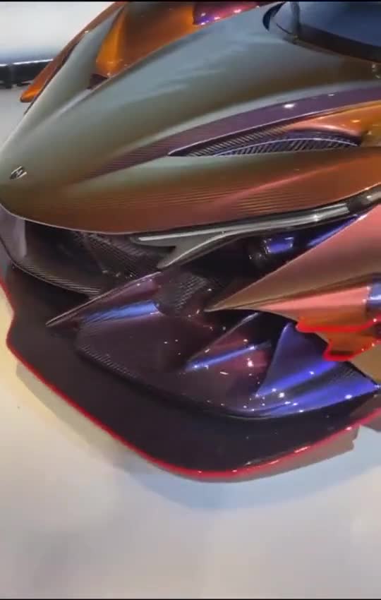 阿波罗ieml金龙国内亮相全球限量10台光车漆都要200w