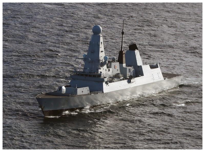 资料图:英国皇家海军驱逐舰"捍卫者"号.(东方ic)
