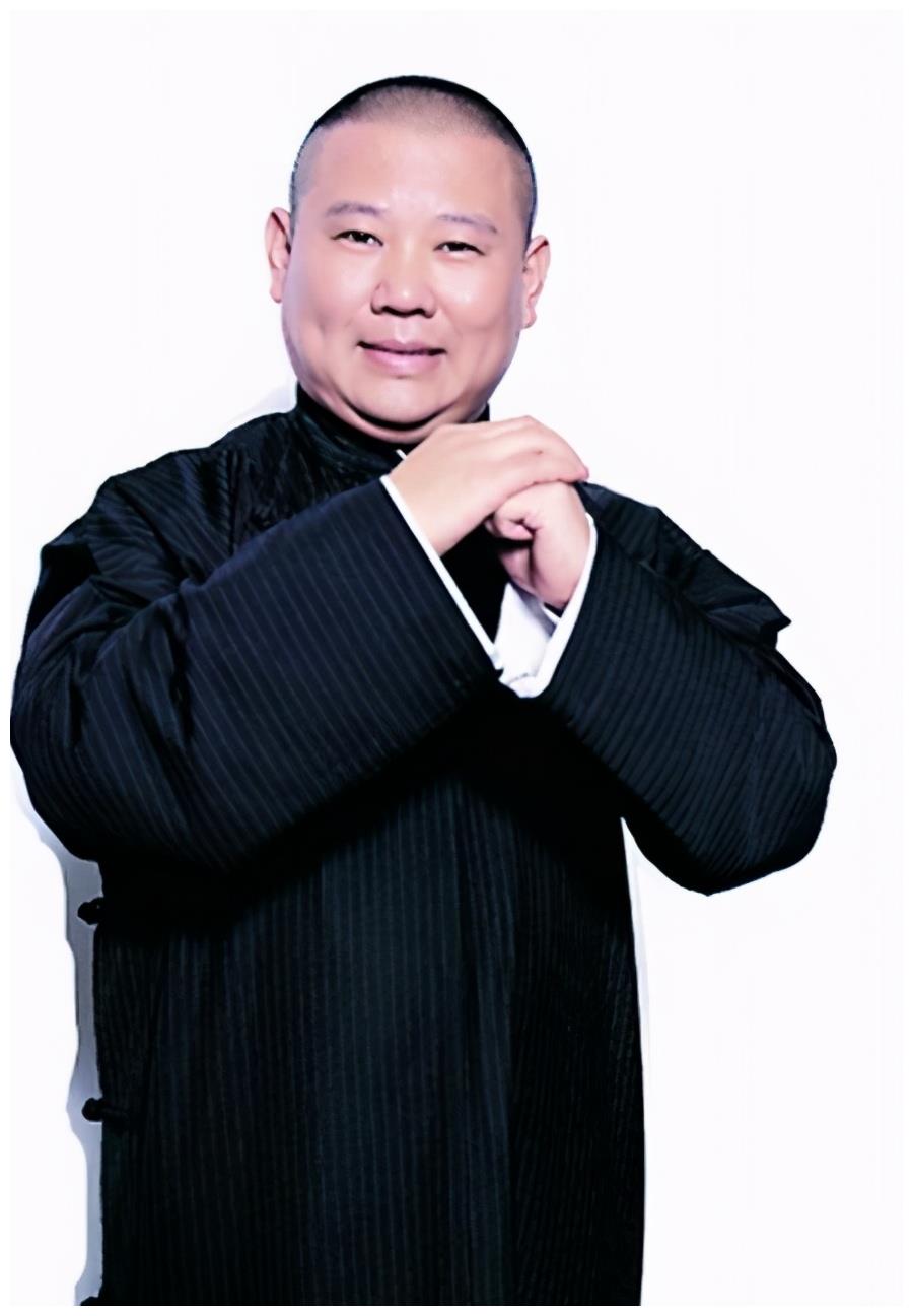 26年前黄宏春晚打压侯耀文,22年后郭德纲一句话替师报仇