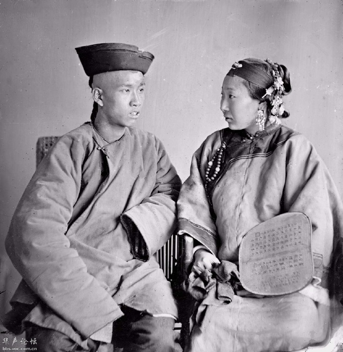 洋务运动初期的清朝老照片,当时人们还过着古代生活