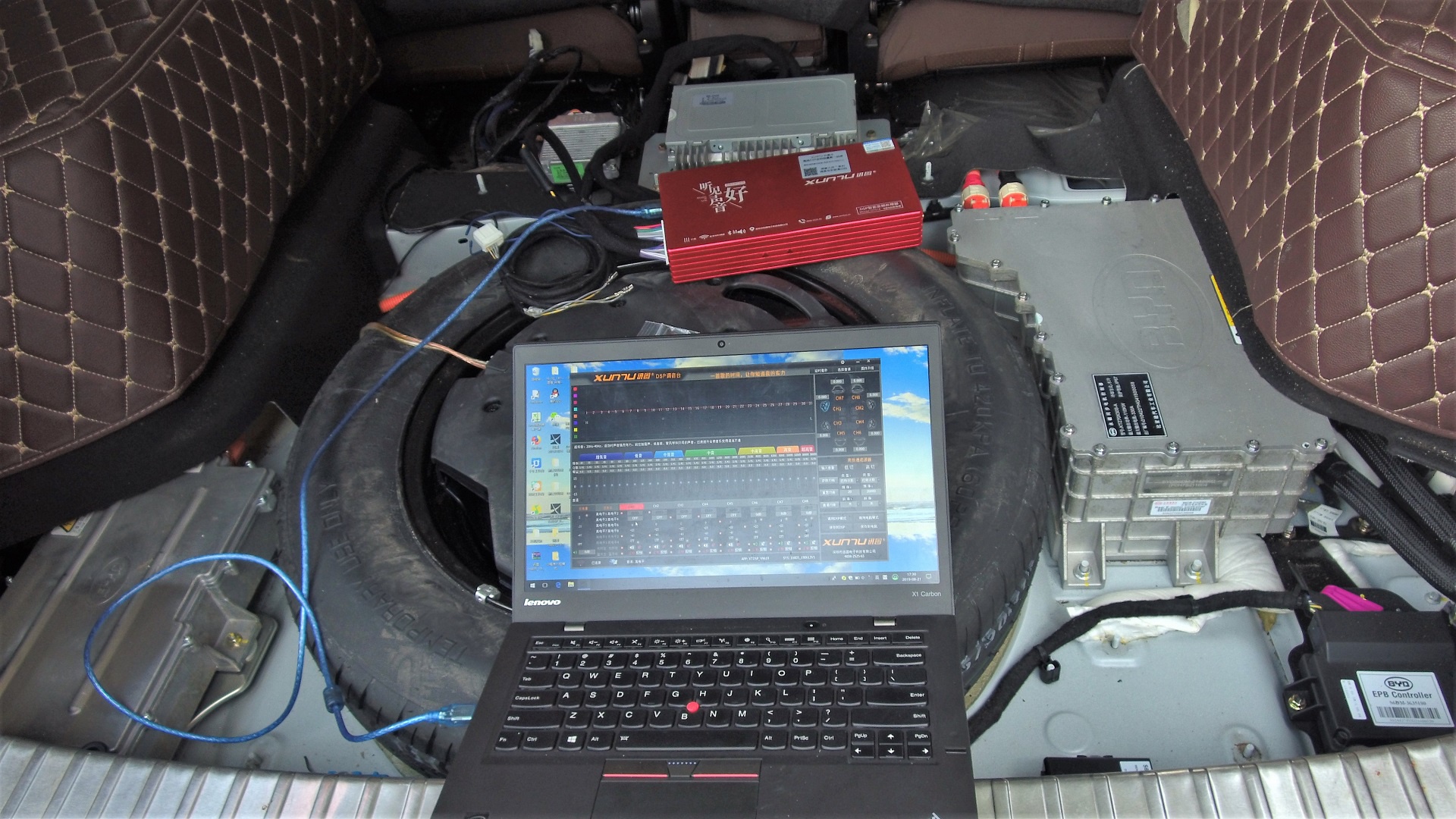 比亚迪唐音响改装讯图dsp世上所有的美好都需要我们踮起脚尖