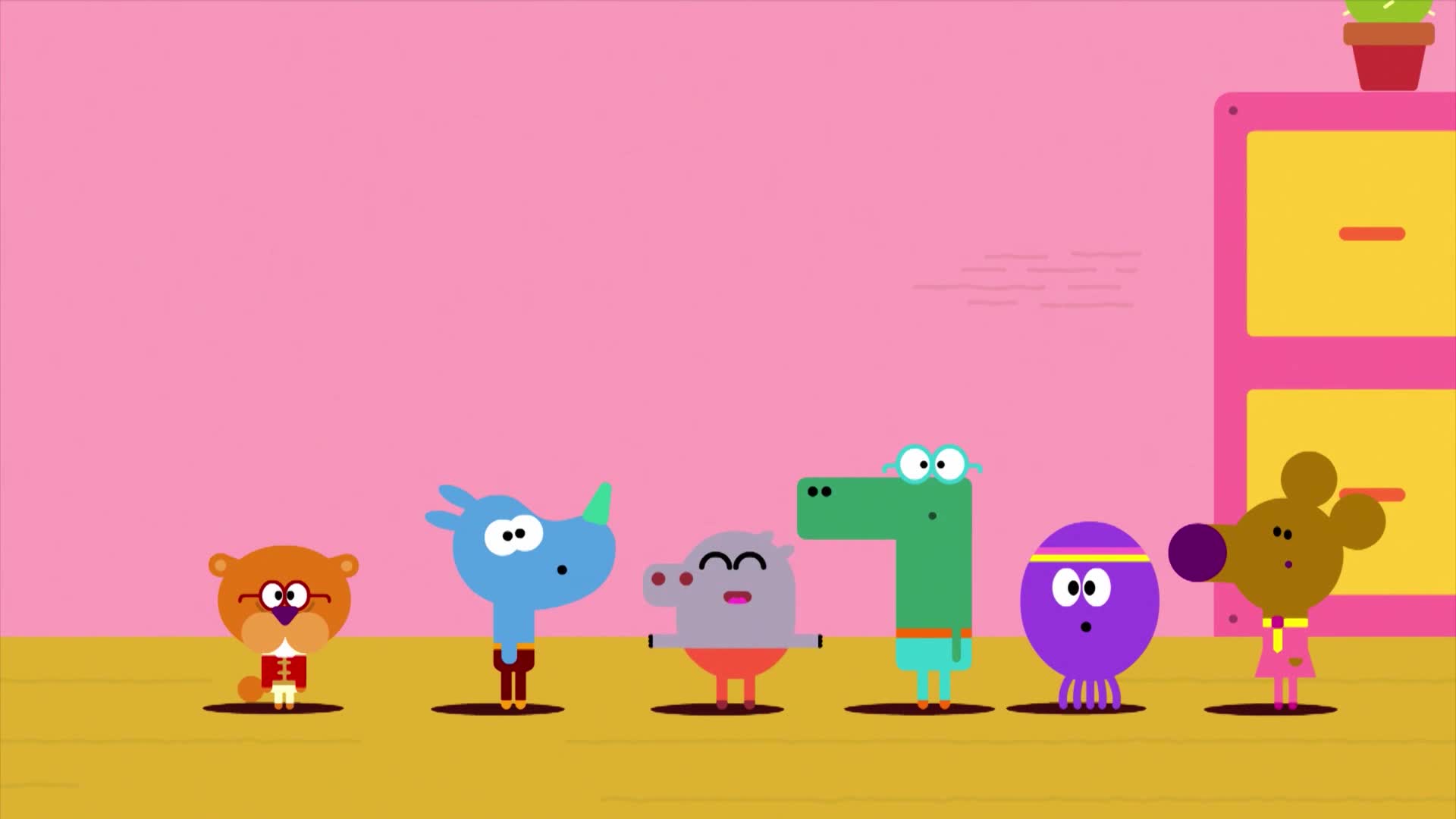 嗨道奇:小朋友帮助指挥员,找来这么多帽子,全给指挥员