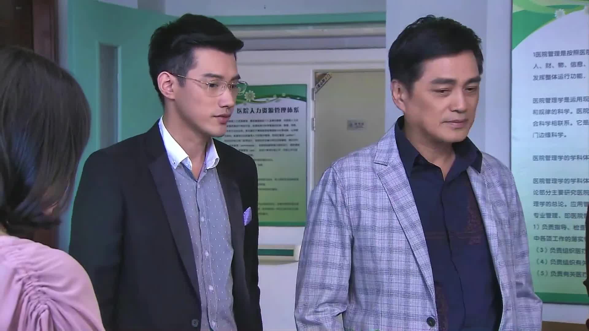 当前浏览器不支持最新的video播放 00:00 03:55 03:55 为您推荐: 盛夏