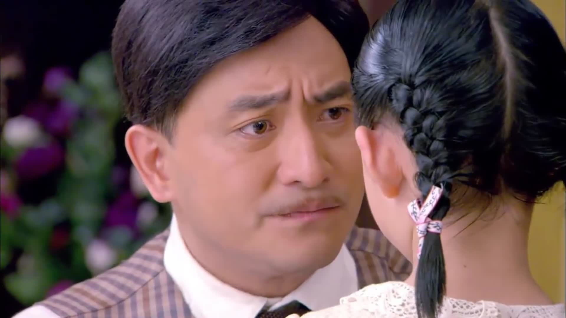 00 01:25 01:25 为您推荐: 周霆琛为了放长线钓大鱼,让将军放了女子