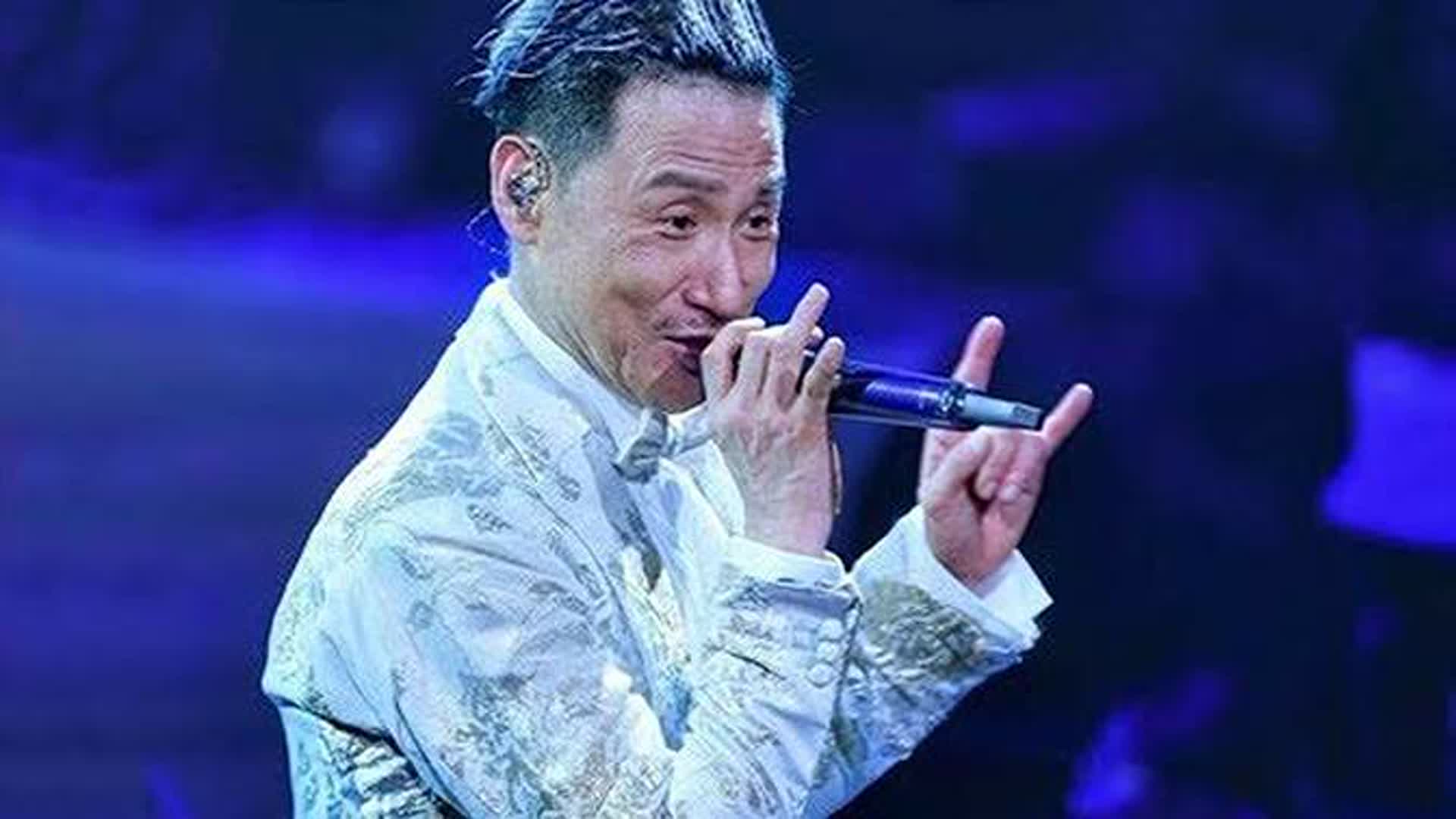 黄霑为《天龙八部》写的主题曲，张学友一开口太震撼了，不输原唱