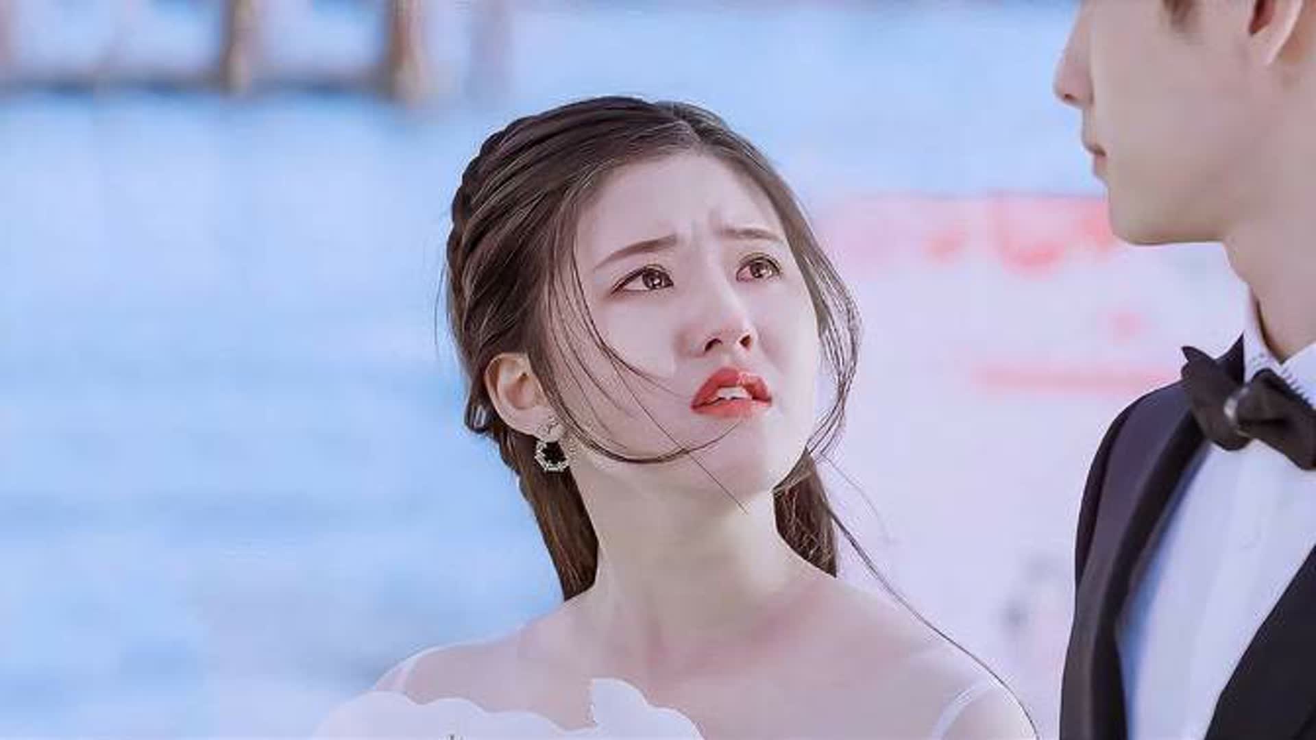 最近火起来的这首《放空》太好听了，迷人的女嗓一出，直接上头！