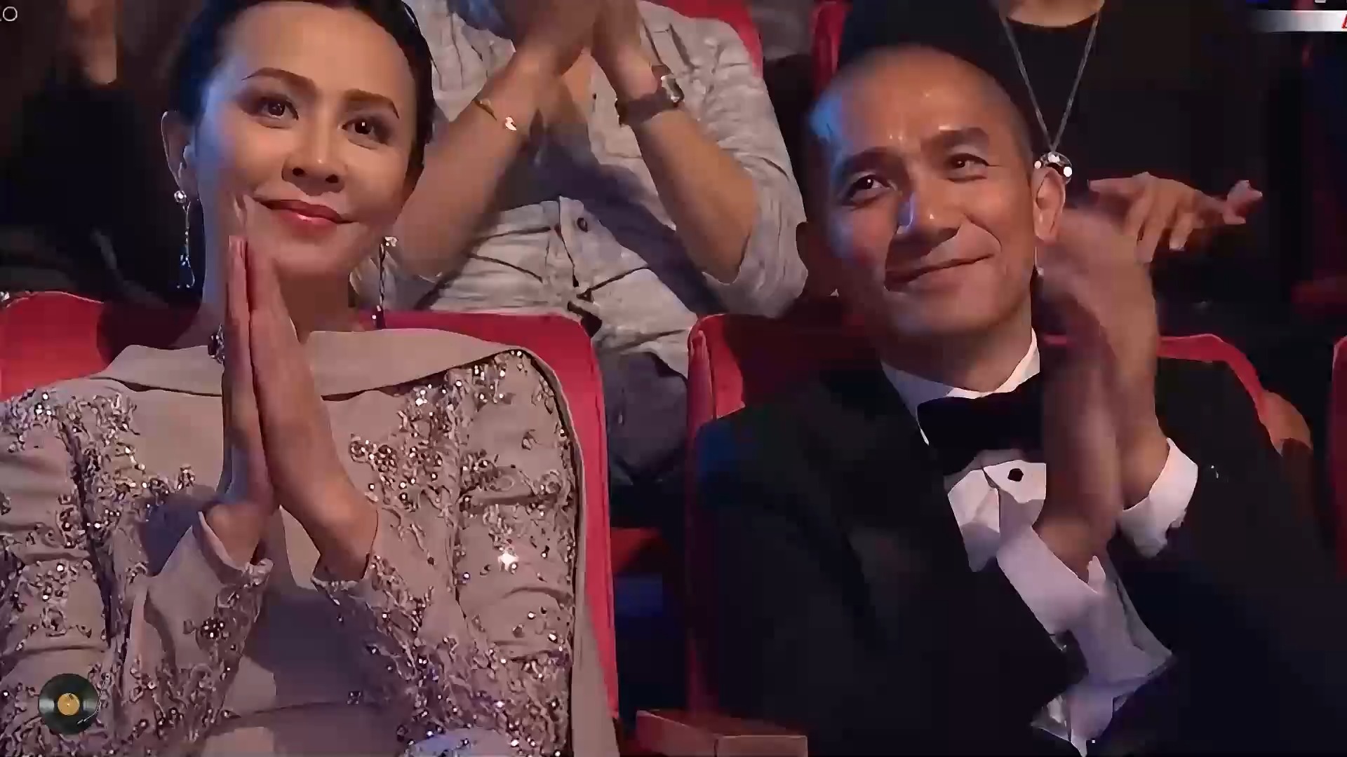 慕容晓晓《黄梅戏》越听越上瘾！戏腔婉转，经典永流传