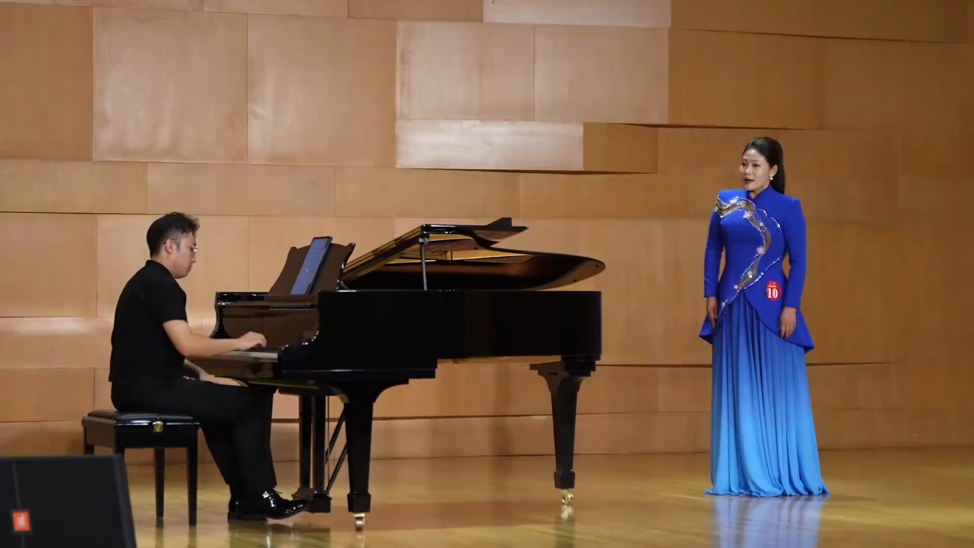 陕北歌手高琳演唱经典民歌《走西口》