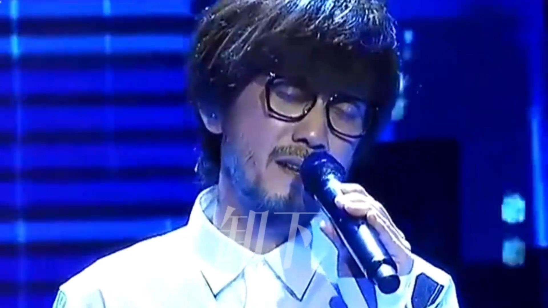 《我的心太乱》害怕爱情的背叛-周传雄，老歌欣赏