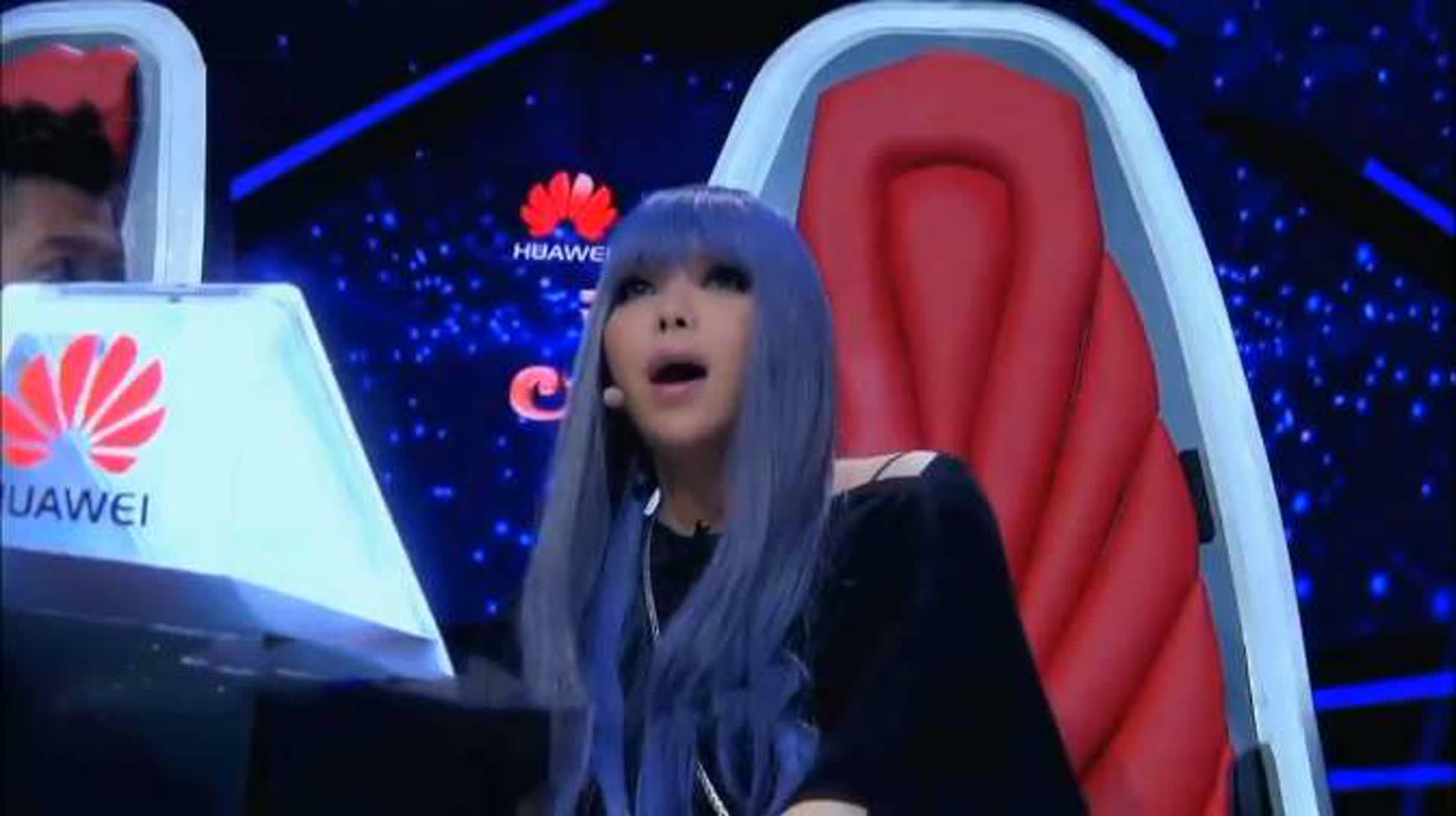 尹正演唱《风继续吹》，开口神似张国荣，台下张惠妹一脸“懵”