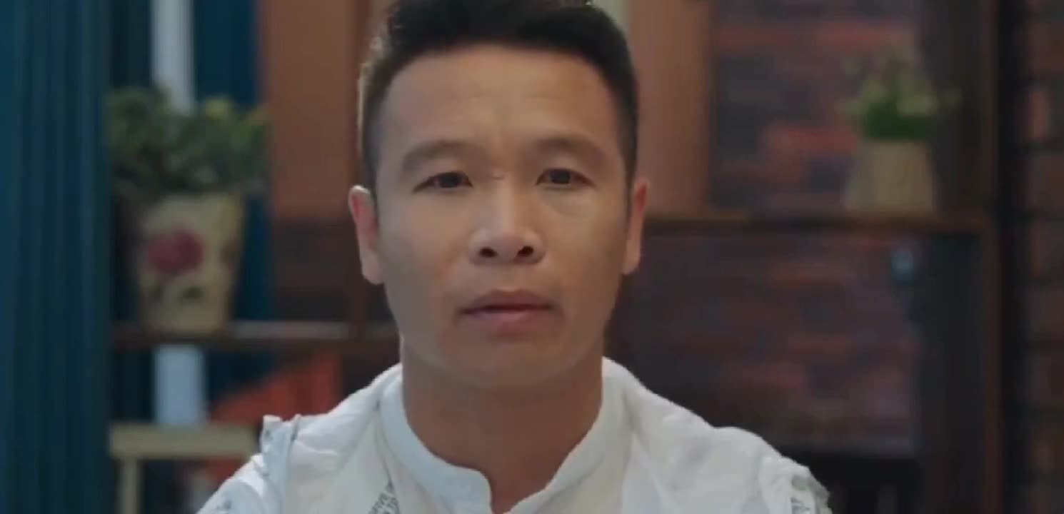 精神小伙面见岳父,神对答,看呆众人