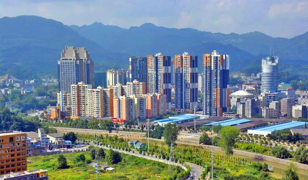 湖北利川，为何与重庆万州联系紧密？|武汉|女儿国|恩施州|县城|龙船调_新浪新闻
