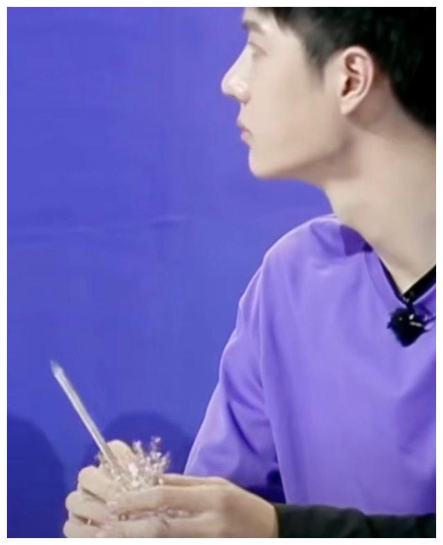 又是没有被王一博放过的笔天天向上本周预告及花絮