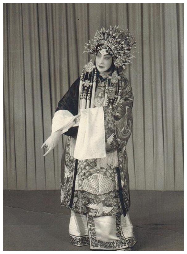 看戏挑错:《宇宙锋》台词不合理,《义责王魁》剧情有漏洞