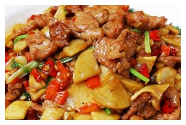 【这道菜需要的食材】:冬笋,牛肉,油