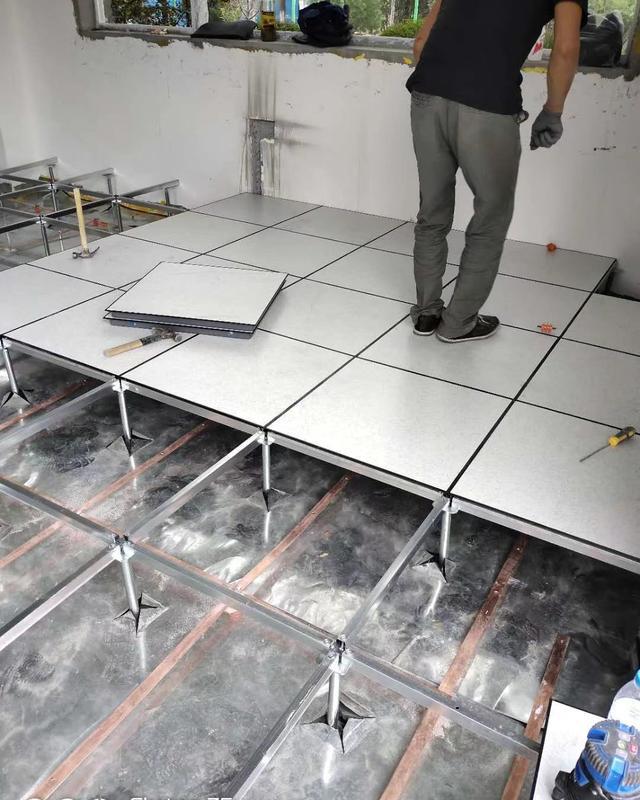 红梅防静电活动地板工程安装案例欣赏