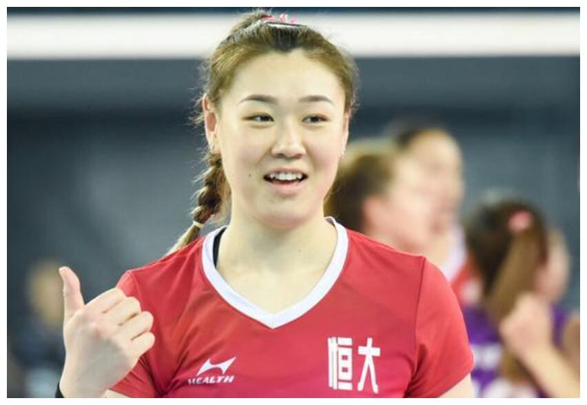 女排新消息颜妮 27a7-kmvwsvy8684302.jpg