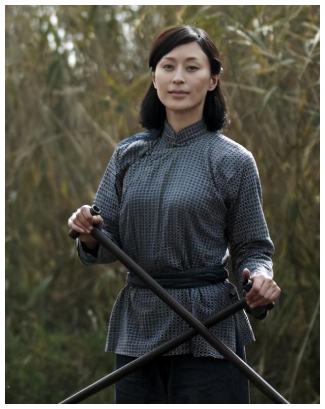 杨雨婷,她是《琅琊榜》中的越贵妃,与丈夫女儿,一家三口好幸福