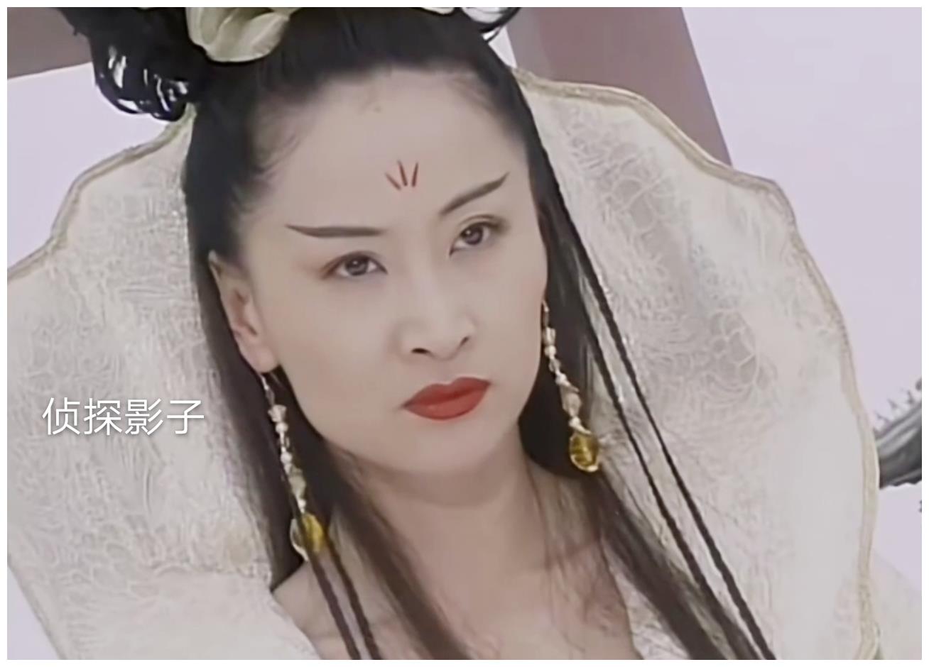 大家都喜欢邀月宫主,却不知于莉原来演过这么多古装美人