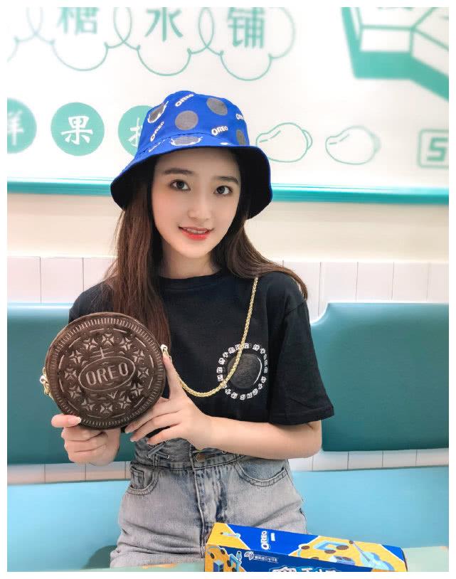 9岁出道,10秒内落泪,被称"小林青霞","一字马"秀出好身材|柴蔚|林青霞