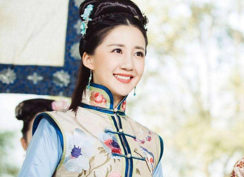 她是皇帝的妃子,刚入宫便获得了盛宠,为何在一年之后销声匿迹?