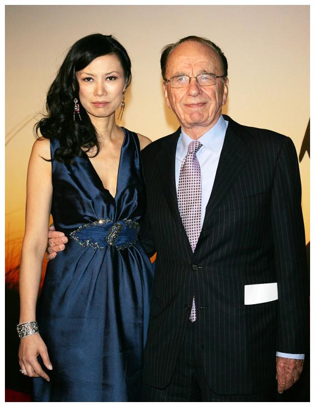 美国传媒大亨没斗过中国小女人邓文迪内幕精彩纷呈不容错过