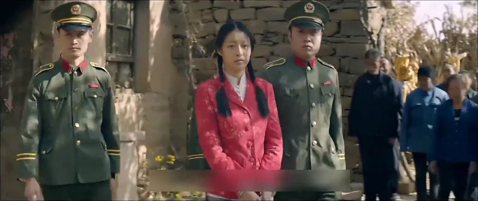 伤感歌曲《活着》暖了人心，伤了现实