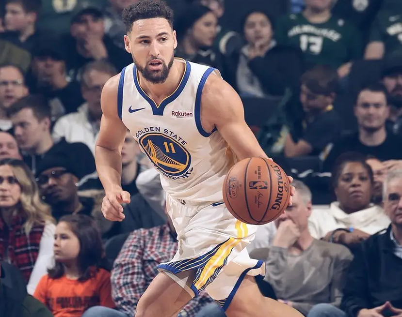 当汤普森站出来后就知道今天的比赛稳了毕竟他是g6的神啊