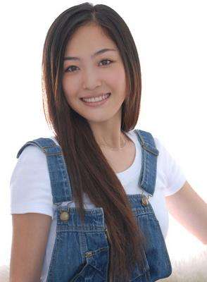 许薇个人资料年龄多大 原名许可一不红原因揭秘|非常目击|许薇|原名