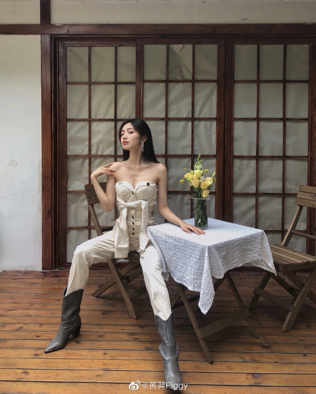 美女艺人黄羿迷人写真美照好性感啊
