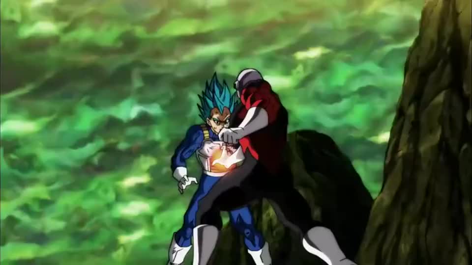 龙珠超吉连还是无敌硬接贝吉塔的绝招却啥事没有