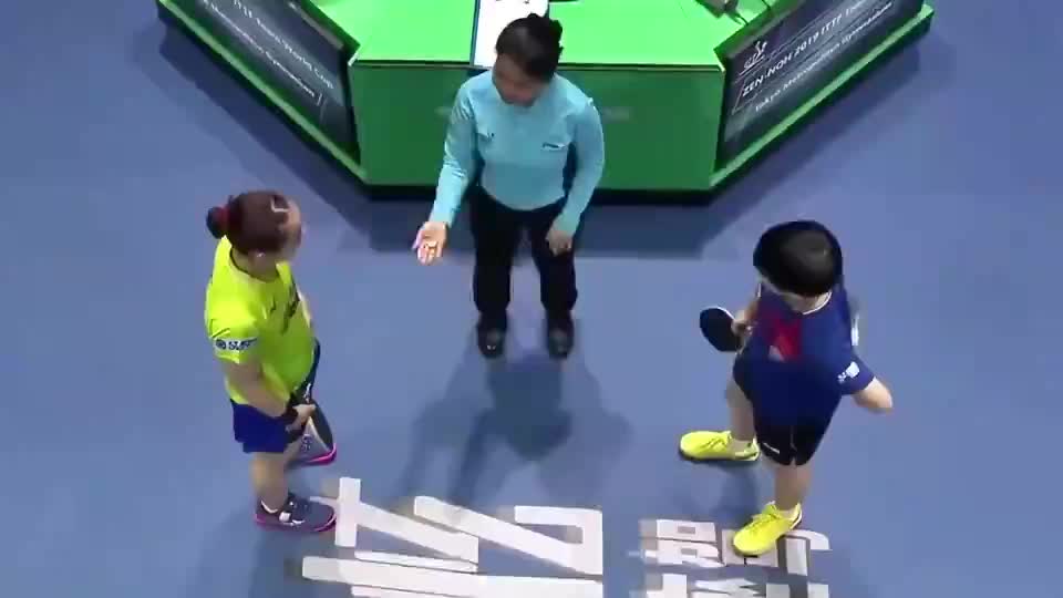 孙颖莎成名之战：决赛临危受命扛一单，绝地翻盘伊藤美诚